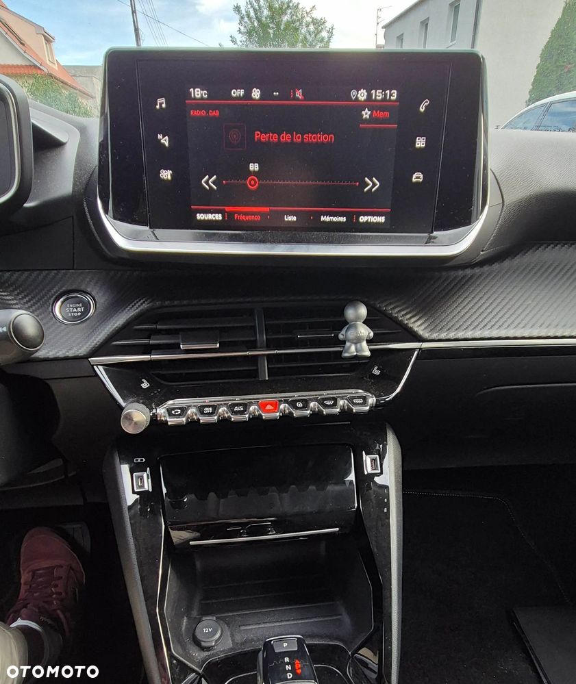 Peugeot 2008 PureTech 130 Allure S&S EAT8 - 27
