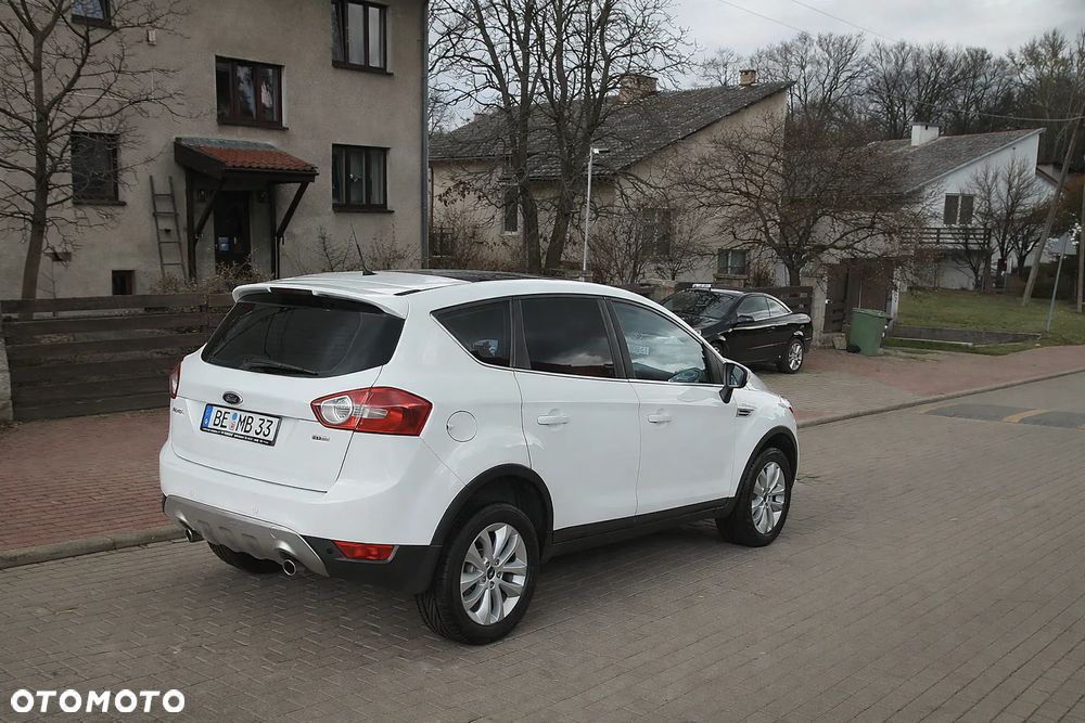 Ford Kuga 2.0 TDCi 4x4 Titanium - 8