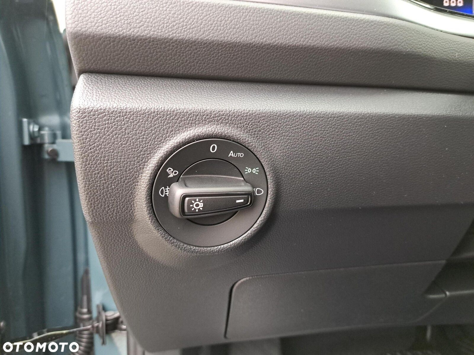 Volkswagen T-Roc 1.5 TSI Life Plus DSG - 22