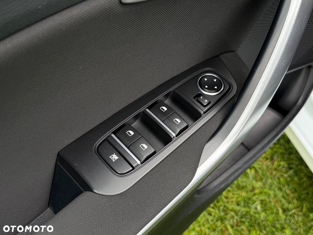 Kia Ceed - 19