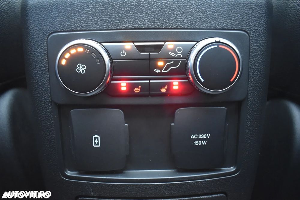 Ford Explorer 3.0 PHEV ST-Line - 37