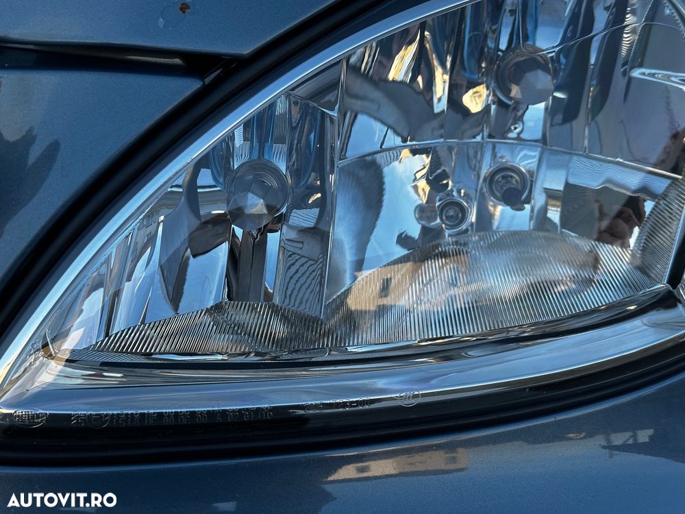 Mercedes-Benz Viano - 24