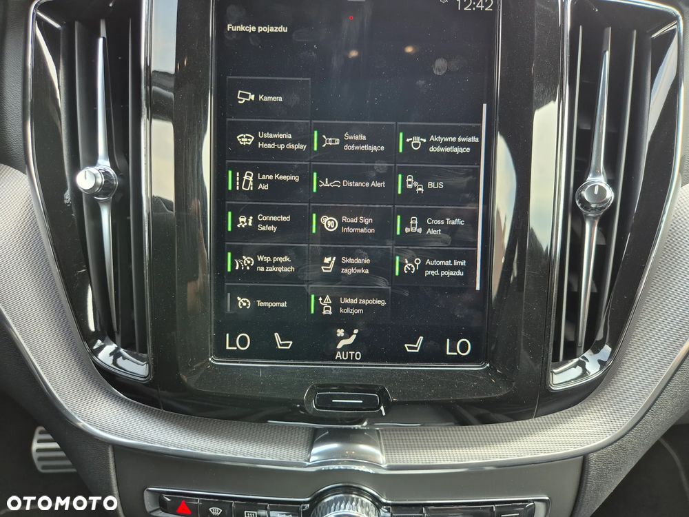 Volvo XC 60 D4 Geartronic RDesign - 8