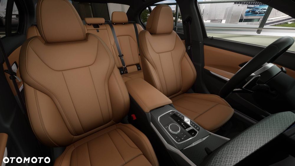 BMW Seria 3 330i xDrive M Sport - 12