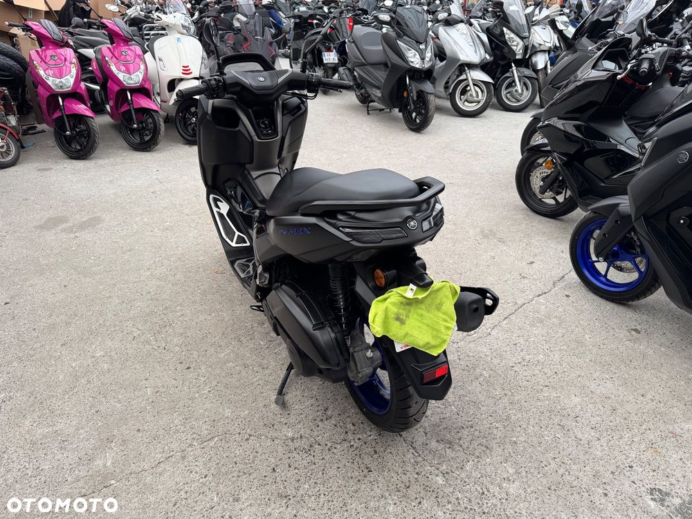 Yamaha NMAX - 5