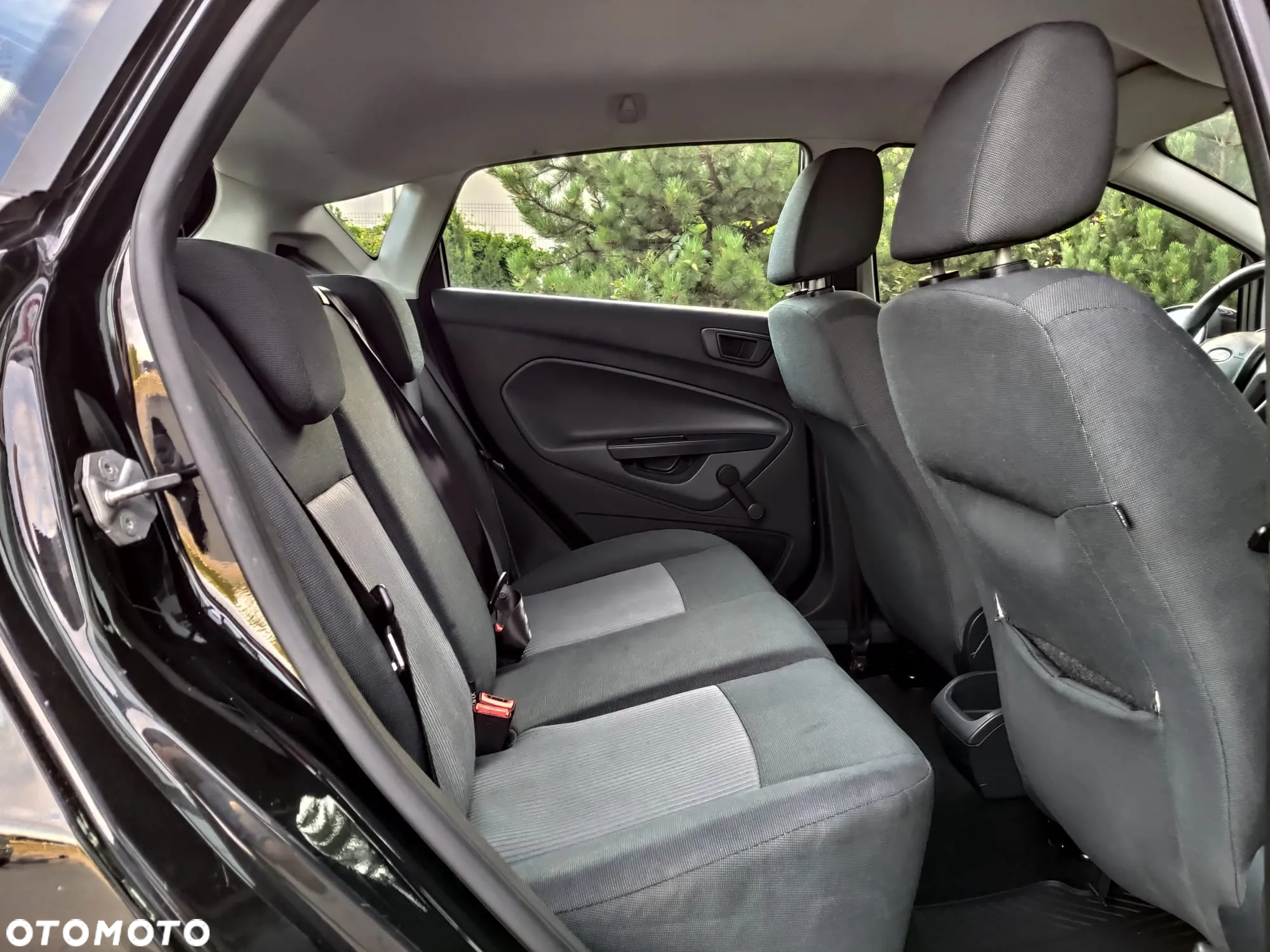 Ford Fiesta 1.25 Ambiente - 14