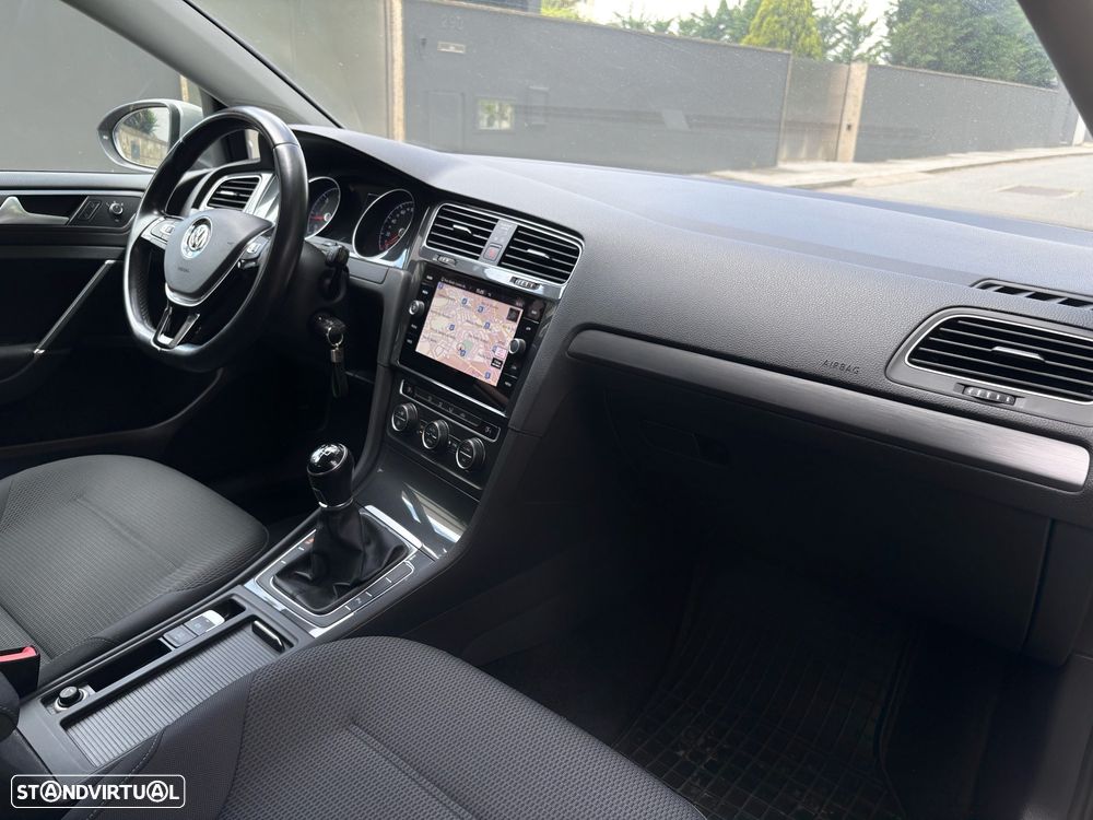 VW Golf 1.6 TDI Stream - 28