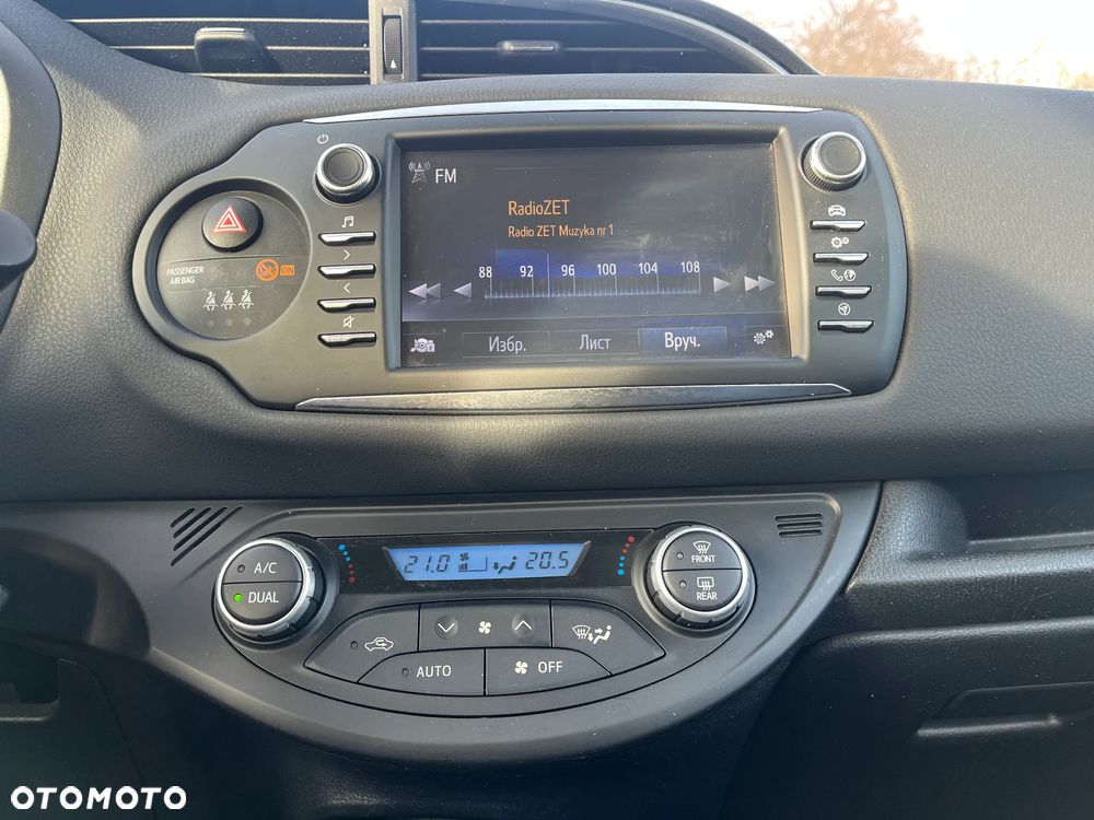 Toyota Yaris - 26