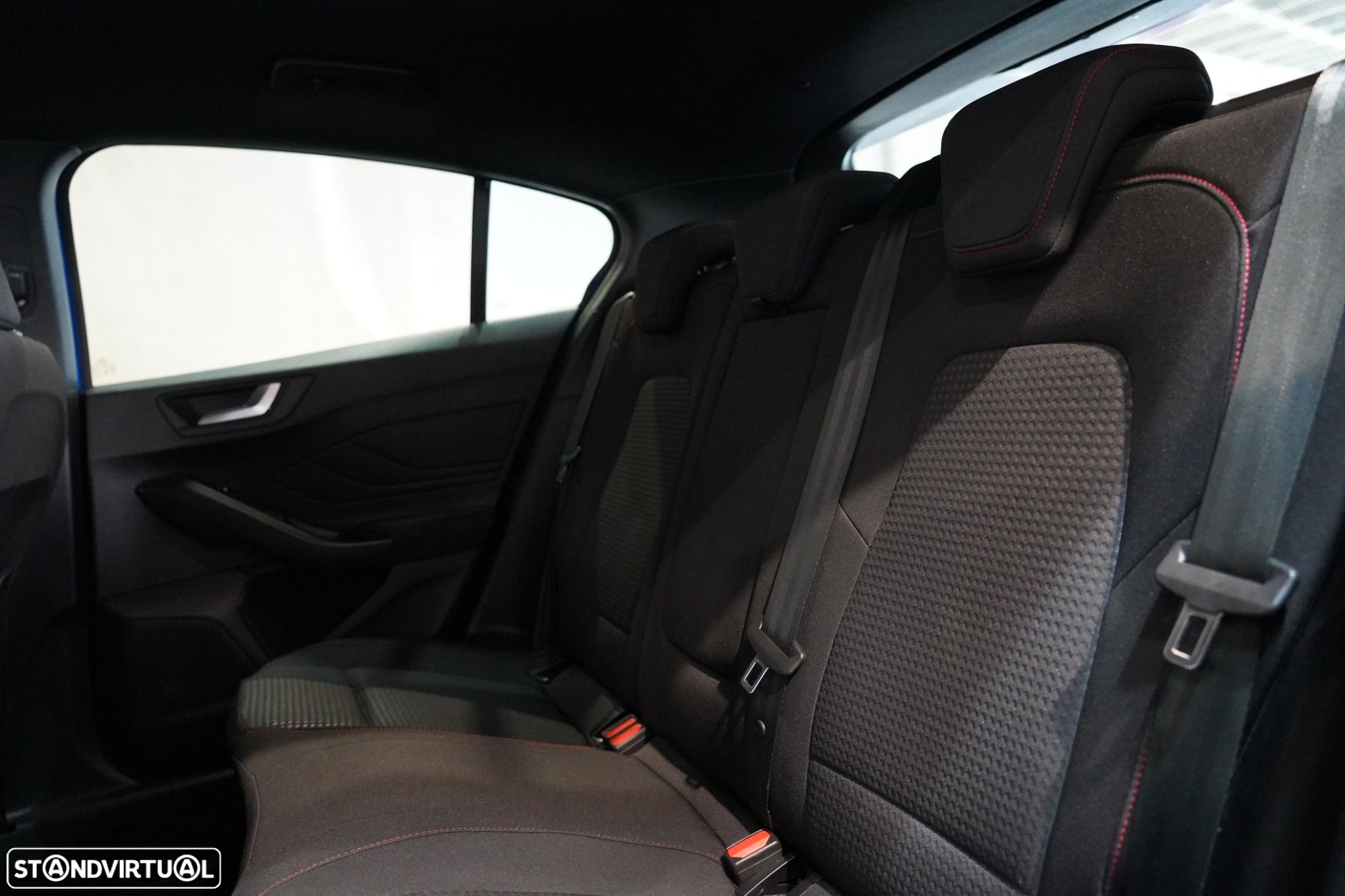 Ford Focus 1.0 EcoBoost ST-Line - 21