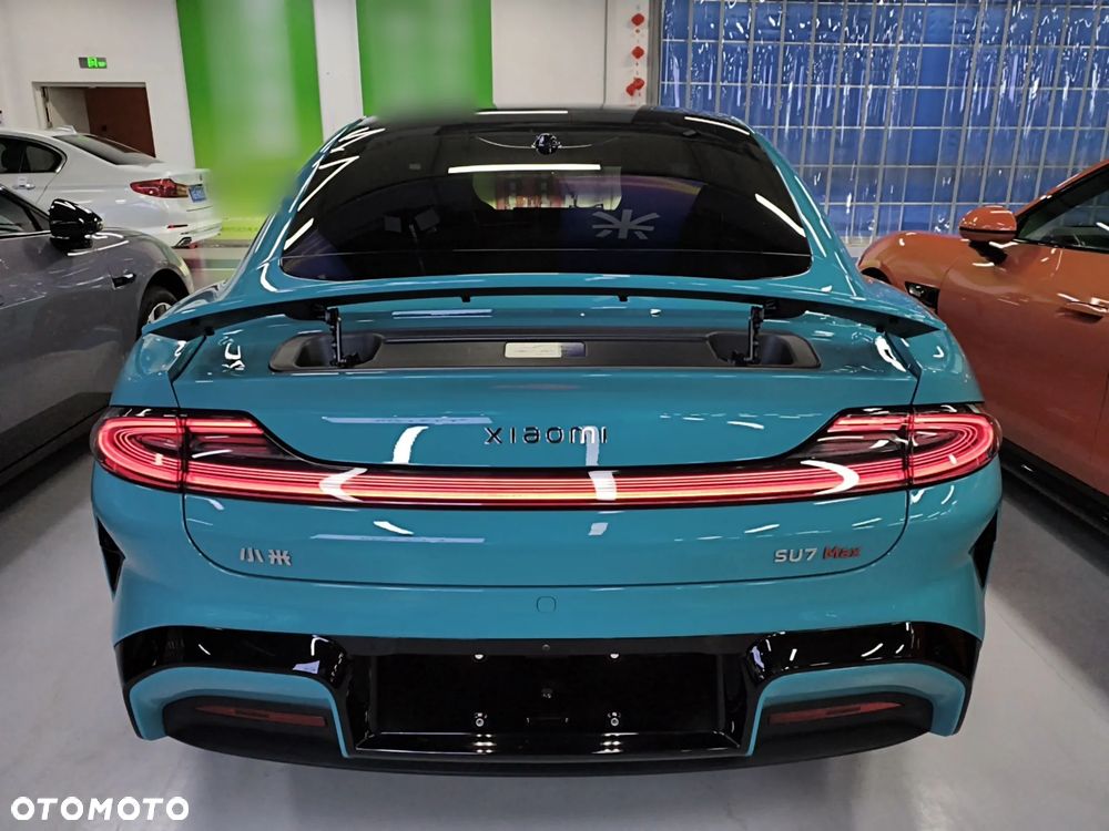Xiaomi SU7 - 7