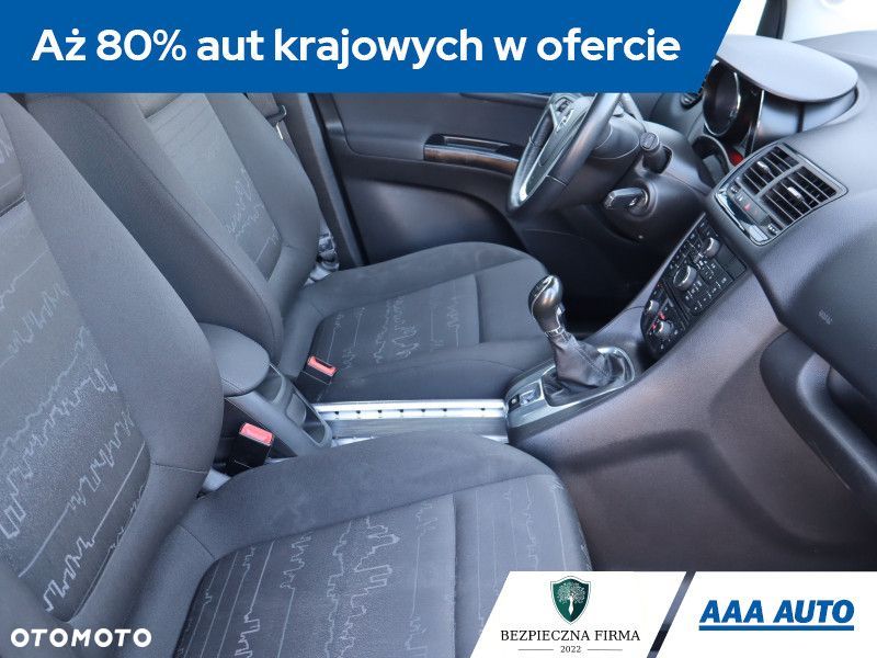 Opel Meriva - 11