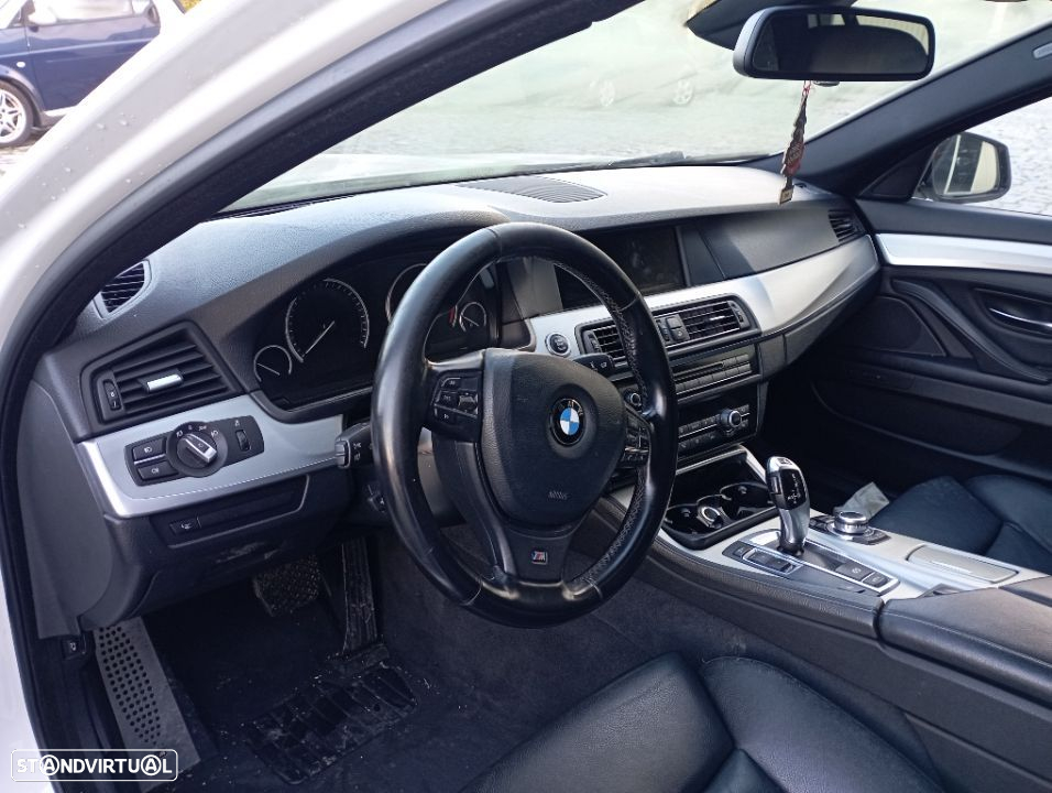BMW 530D F11 3.0D Pack M 2011 para Peças - 8