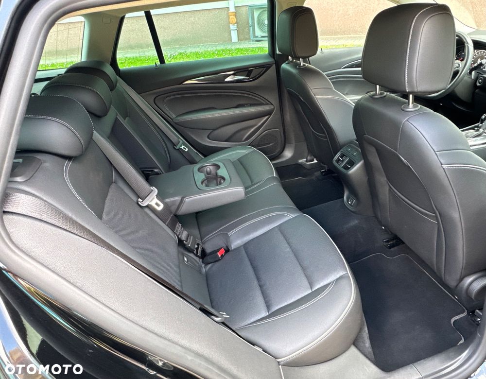 Opel Insignia 2.0 Automatik Business Innovation - 27