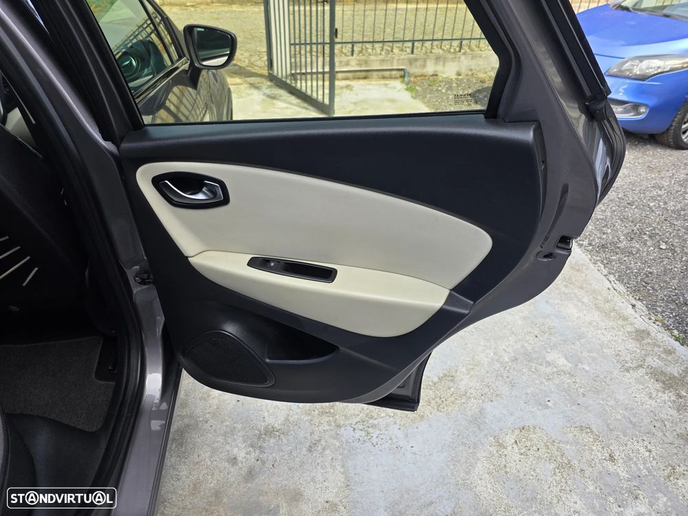 Renault Captur 0.9 TCE - 29