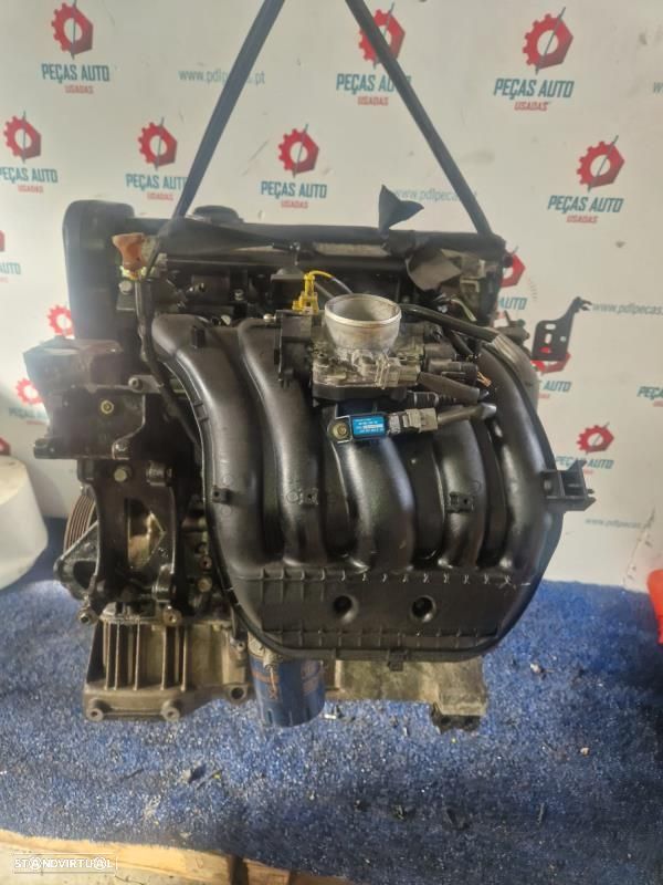 Motor Combustão Peugeot 407 (6D_) - 5