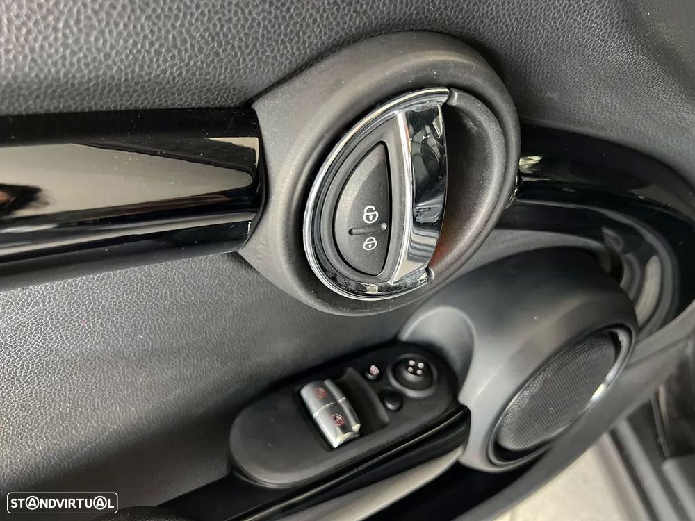 MINI 3 Portas Cooper SE Yours - 22