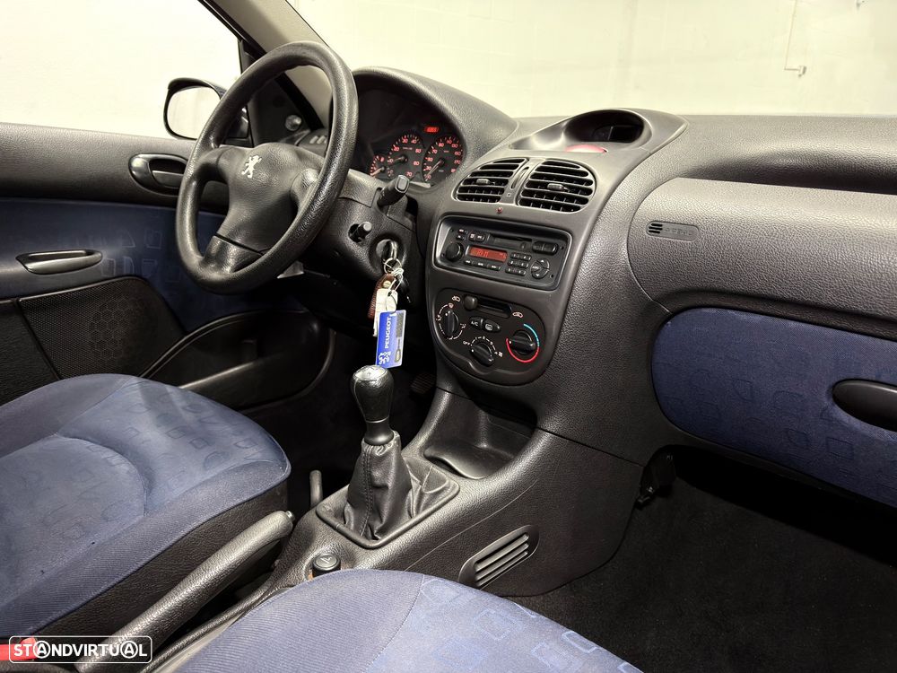 Peugeot 206 1.1 XR Présence - 11