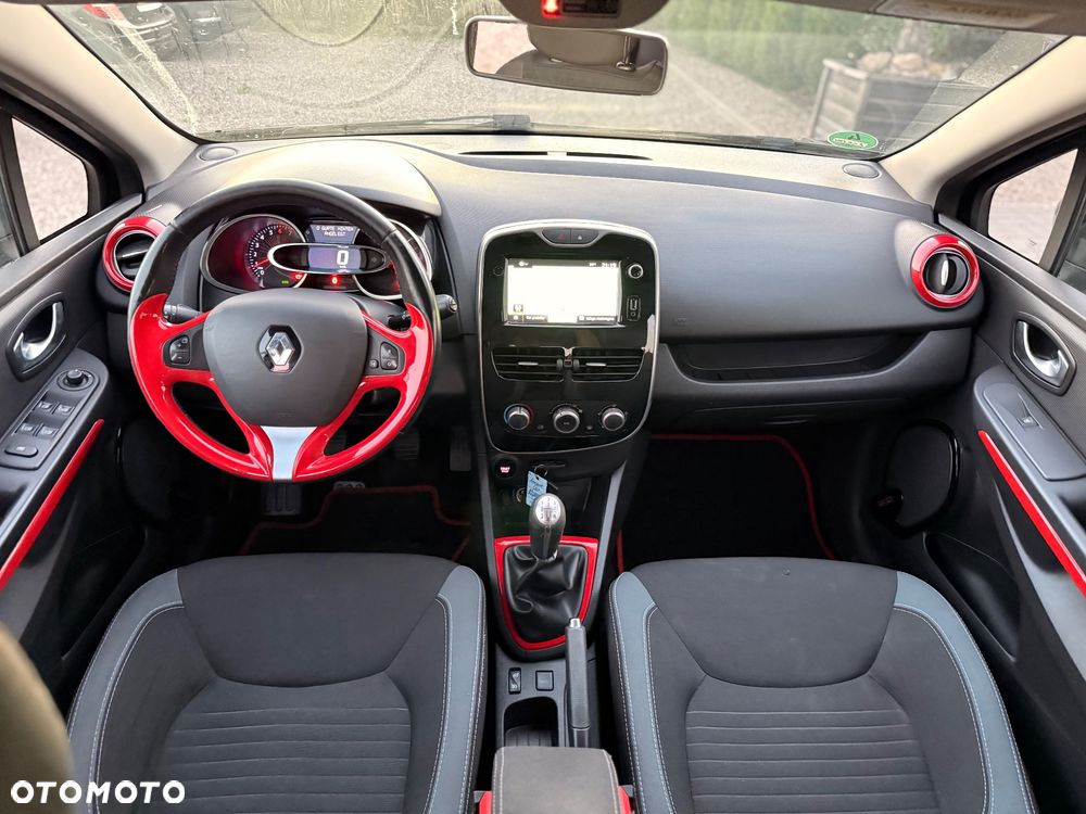 Renault Clio - 30