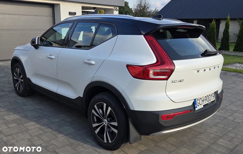 Volvo XC 40 T3 Momentum - 6