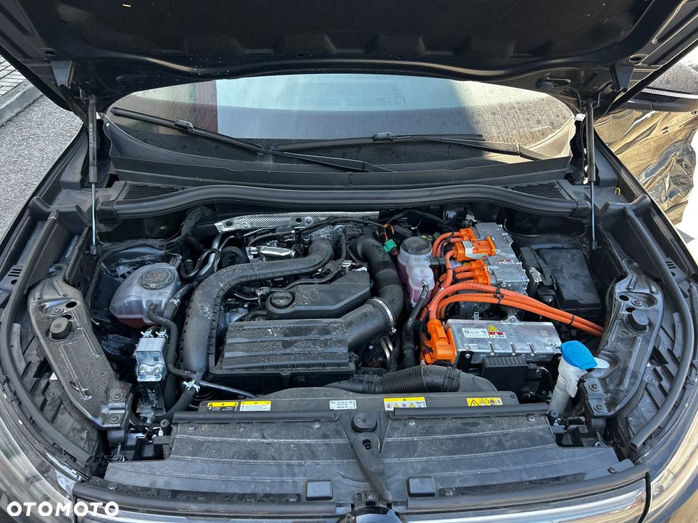 Volkswagen Tiguan 1.5 eHybrid OPF DSG R-Line - 29