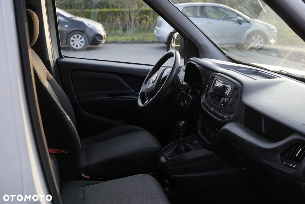 Fiat Doblo Maxi Active - 17