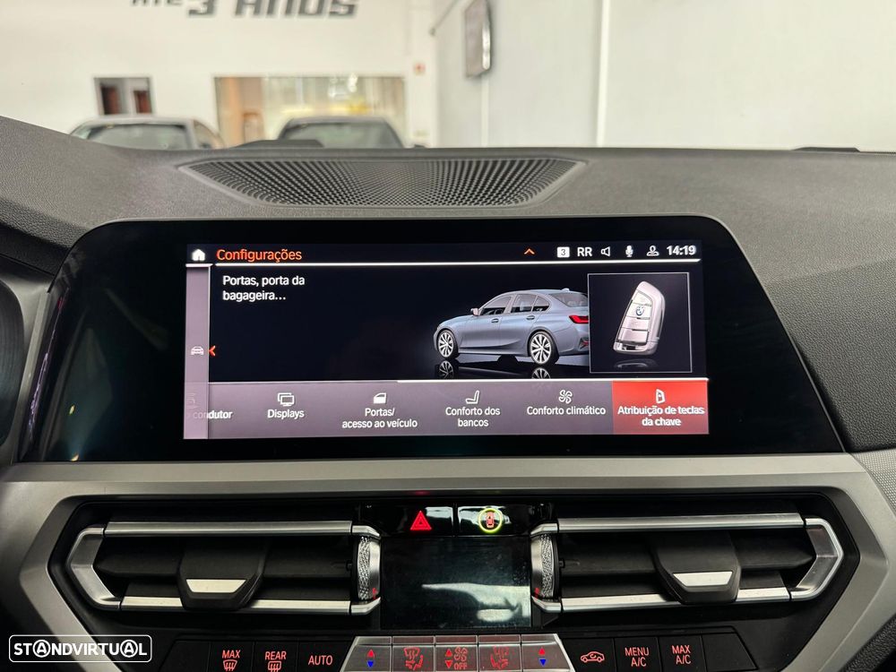 BMW 330 e Pack M Auto - 29