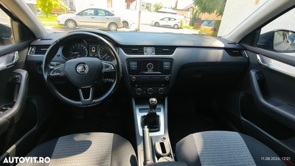 Skoda Octavia - 5