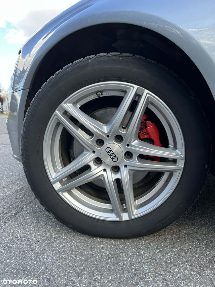 Audi A4 Avant - 16