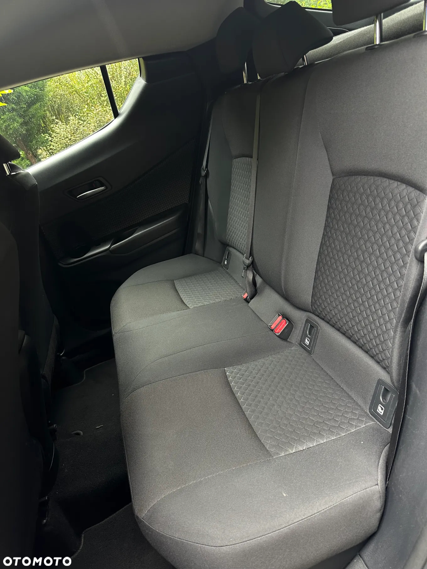 Toyota C-HR 1.8 Hybrid Comfort - 24