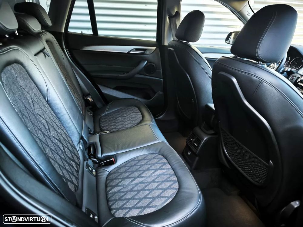 BMW X1 16 d sDrive xLine - 30