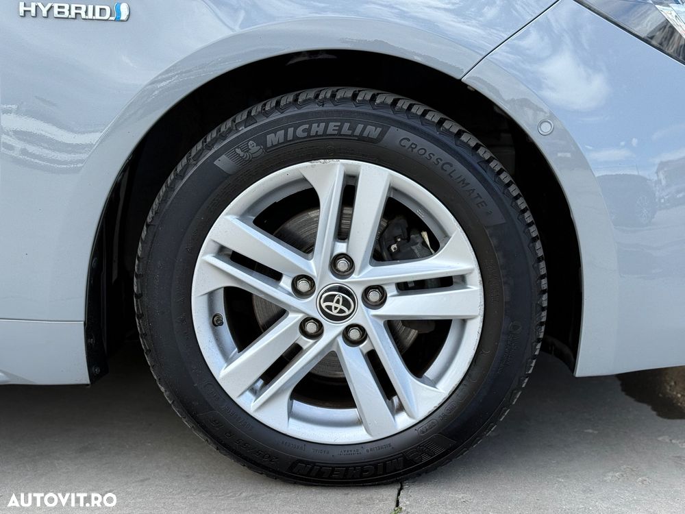Toyota Corolla 1.8 HSD TS Dynamic - 21
