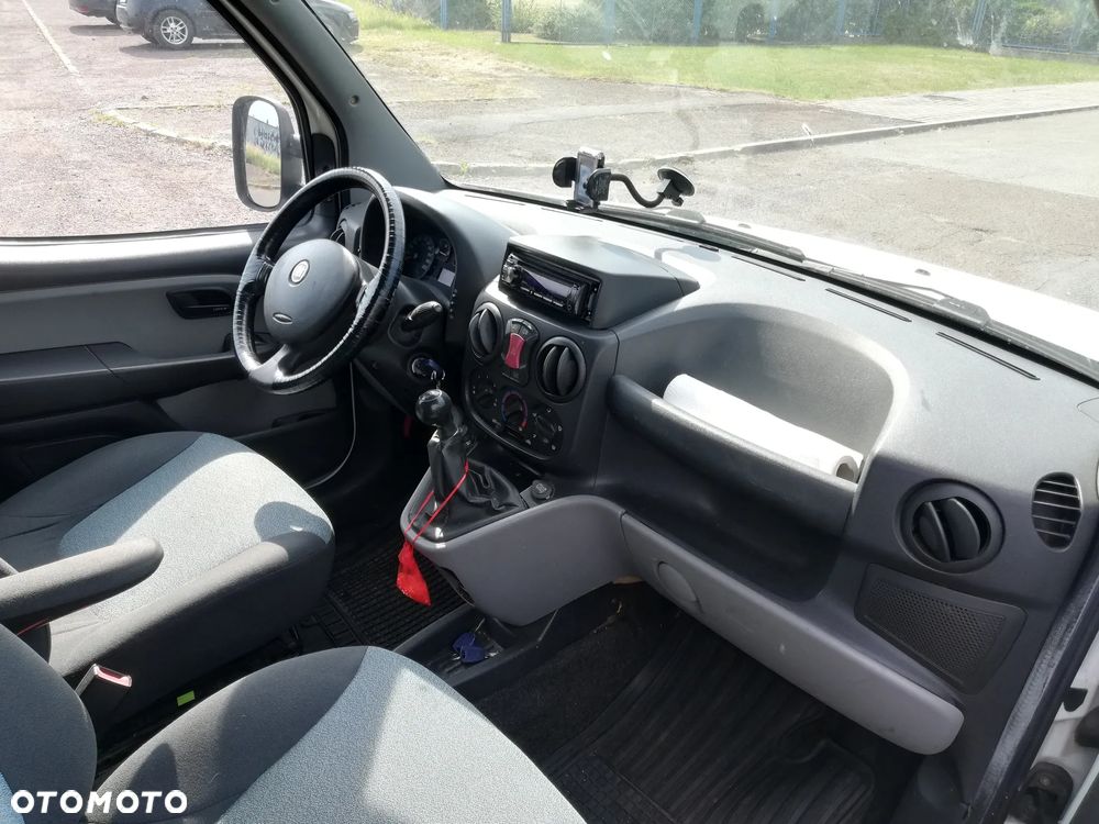 Fiat Doblo 1.9 JTD ELX - 9