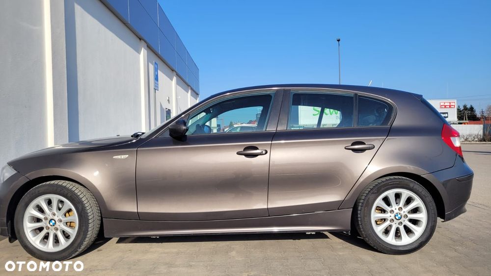 BMW Seria 1 116i - 10