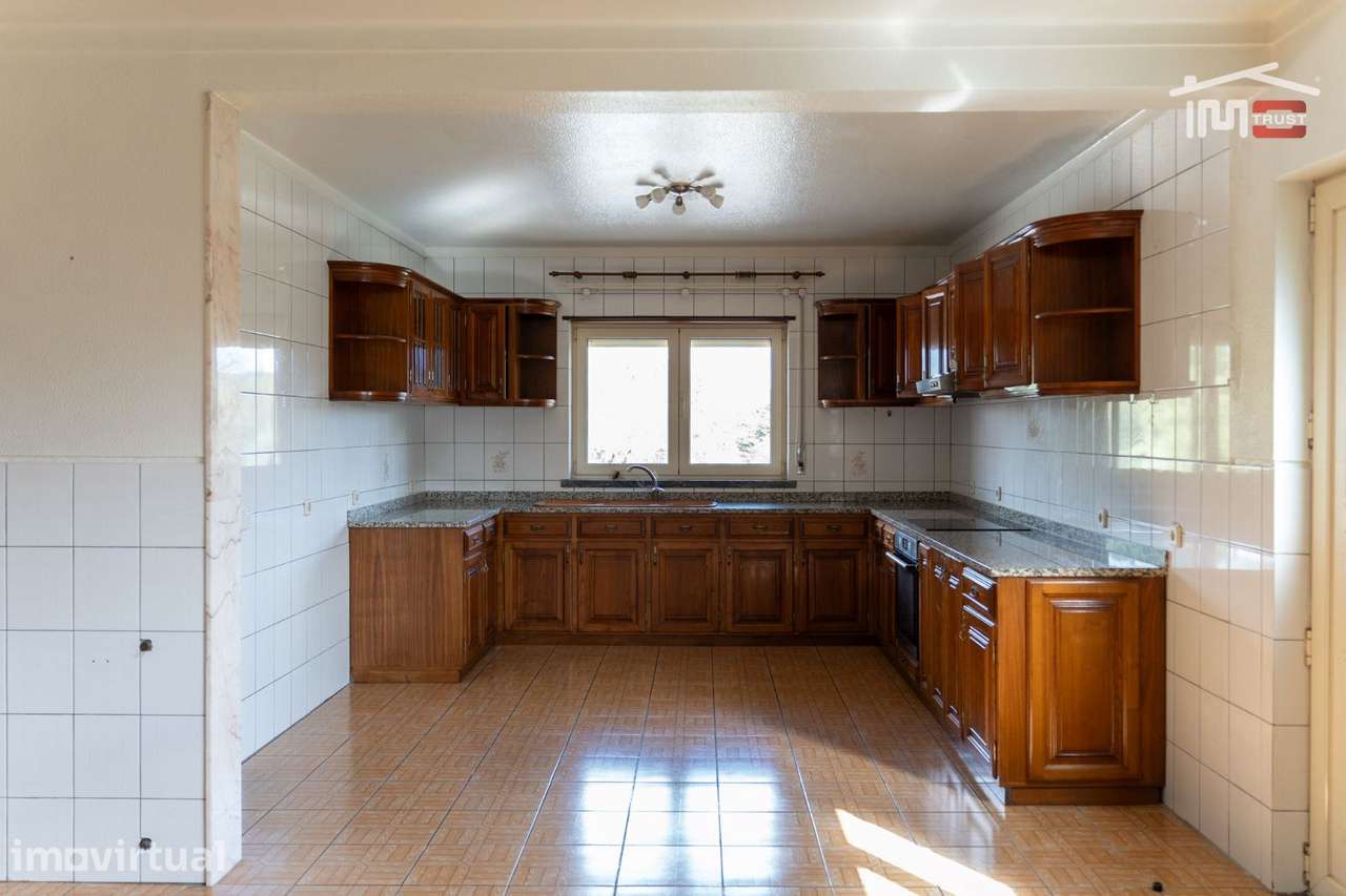 APARTAMENTO T3 EM EXCELENTE ESTADO 1º ANDAR EM MAXIEIRA FÁTIMA - Grande imagem: 3/21