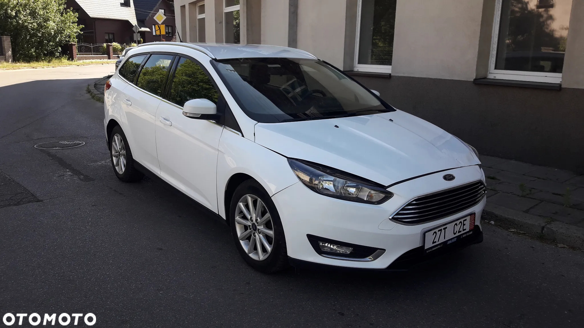 Ford Focus 1.5 EcoBlue Start-Stopp-System COOL&CONNECT DESIGN - 2