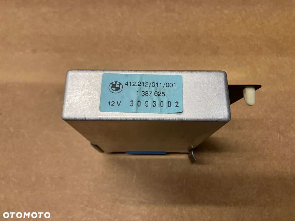 STEROWNIK MODUŁ TEMPOMATU BMW E31 E32 E34 M60 V8 3.0 4.0 TEMPOMAT 1387625 - 1