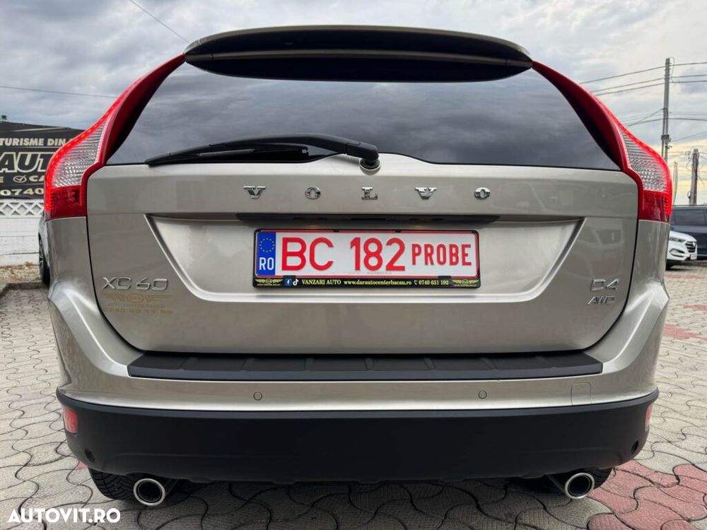 Volvo XC 60 - 6