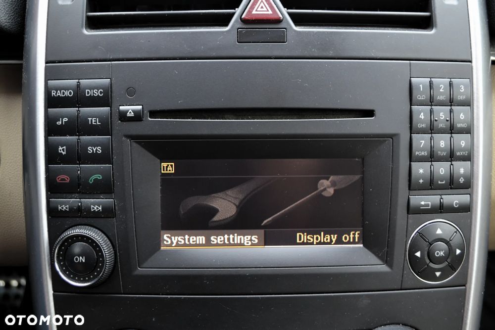 Mercedes-Benz Klasa B 180 CDI Autotronic Special Edition - 18