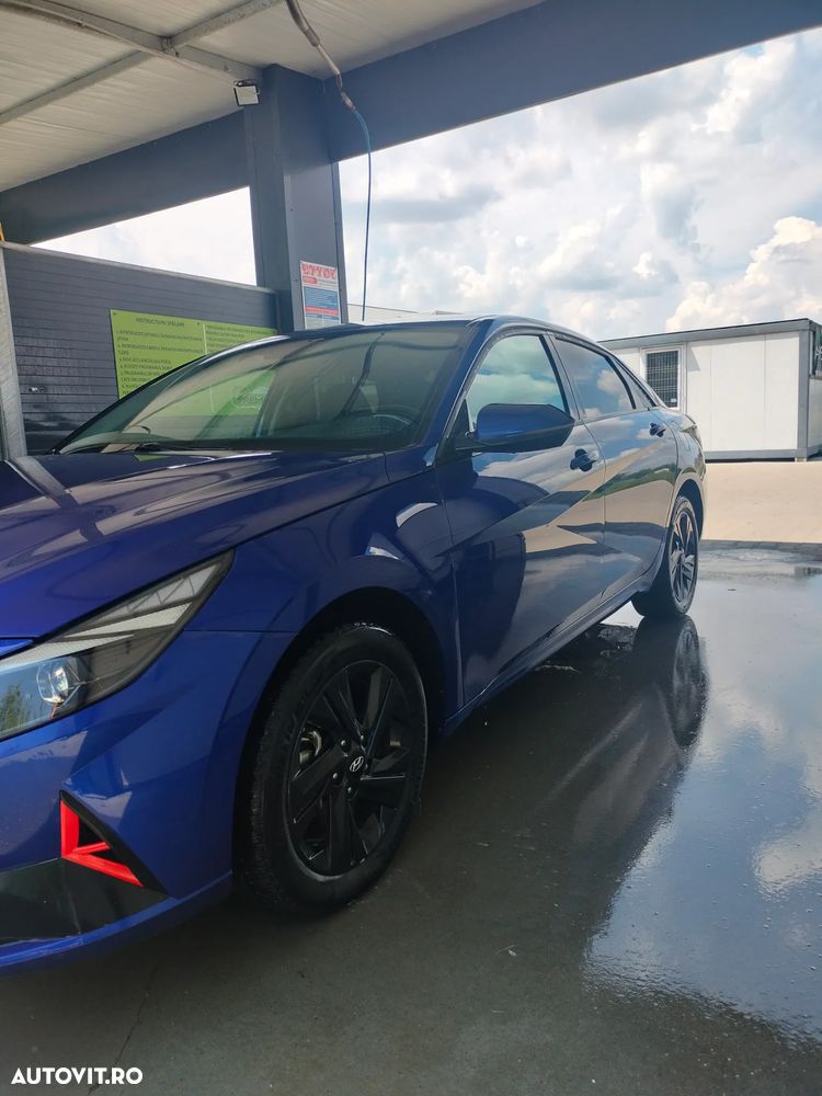 Hyundai Elantra 1.6 l 123 CP 6MT Highway - 3