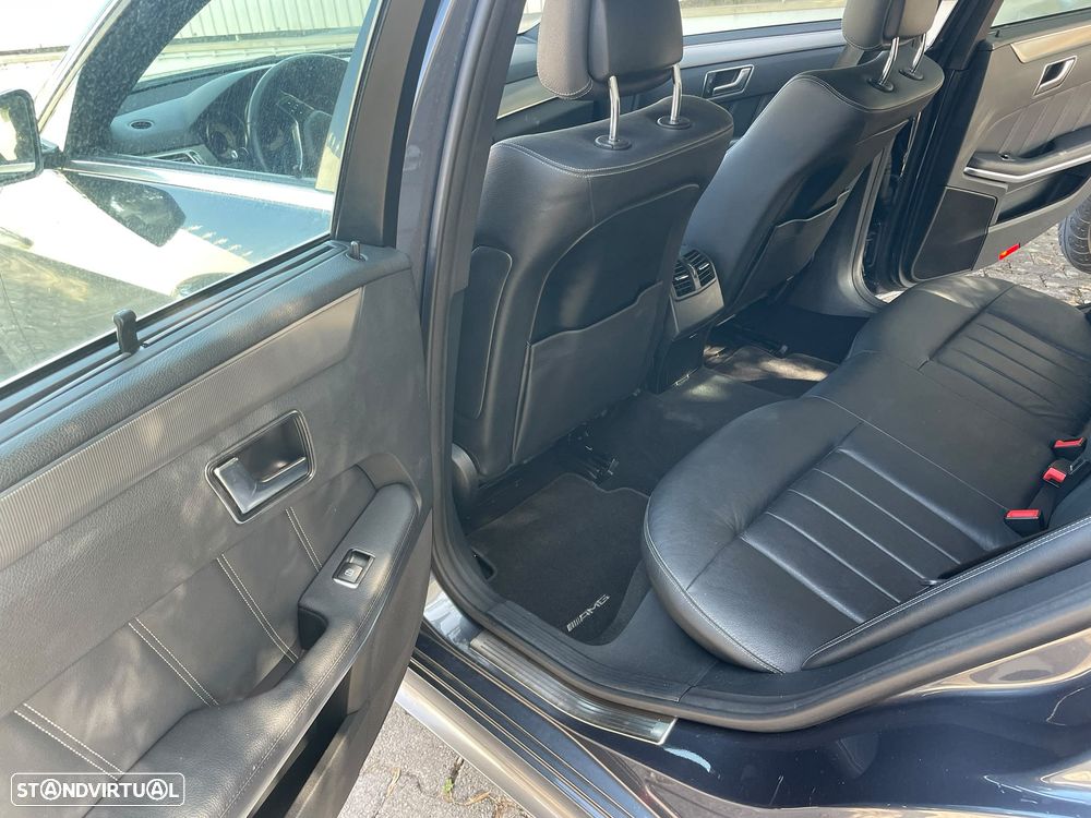 Mercedes-Benz E 300 BLUETEC Hybrid Avantgarde - 22