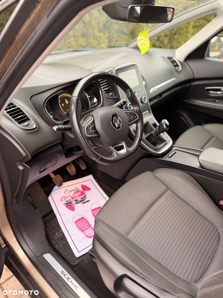 Renault Scenic - 5