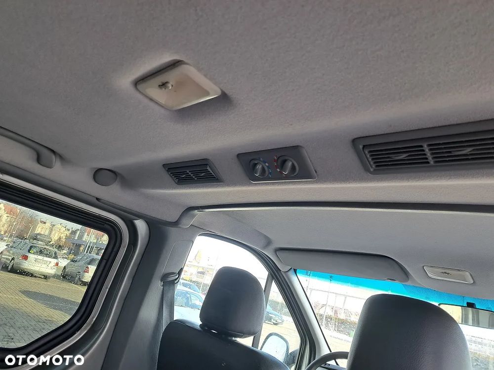 Renault Trafic L2H1 Pack Clim - 17