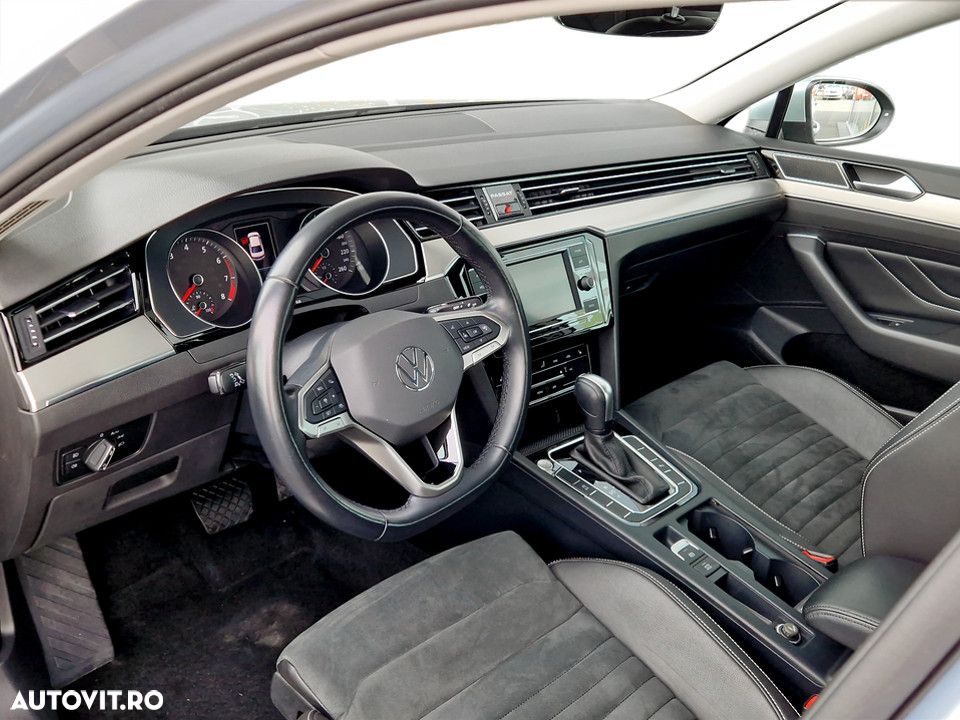 Volkswagen Passat 1.5 TSI ACT DSG Highline - 18