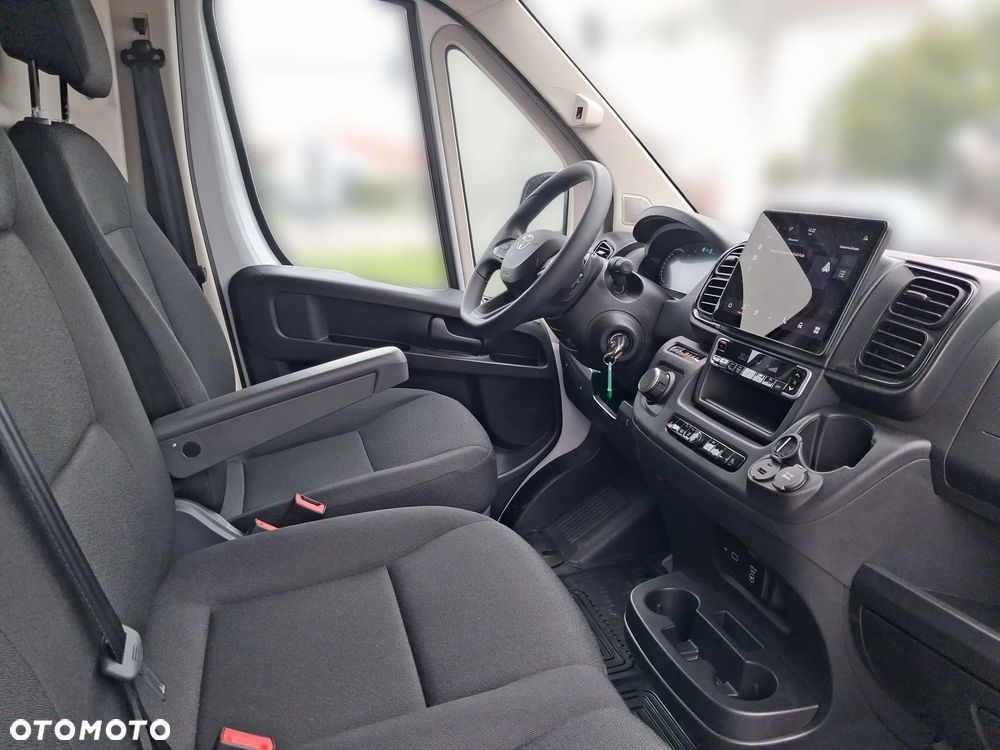 Toyota Proace MAX EV L3H2 - 9