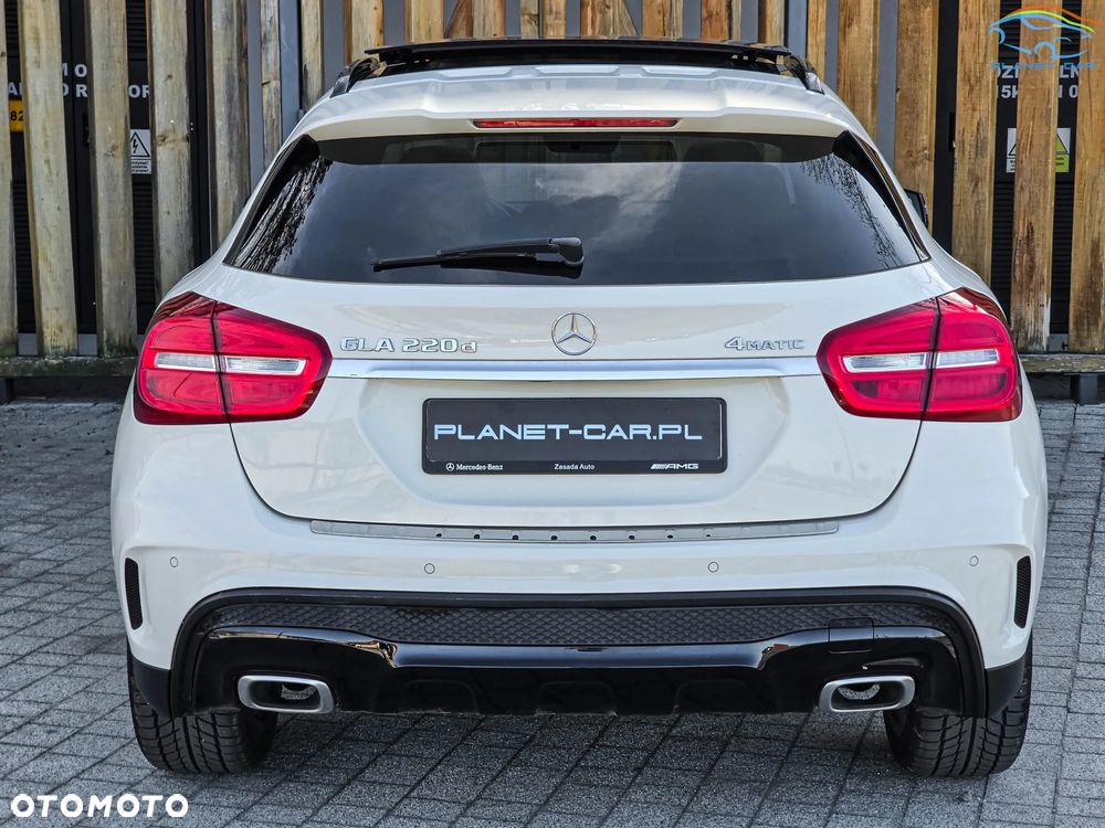 Mercedes-Benz GLA 220 d 4Matic 7G-DCT AMG Line - 11