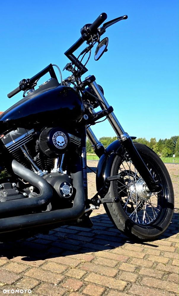Harley-Davidson Dyna - 3