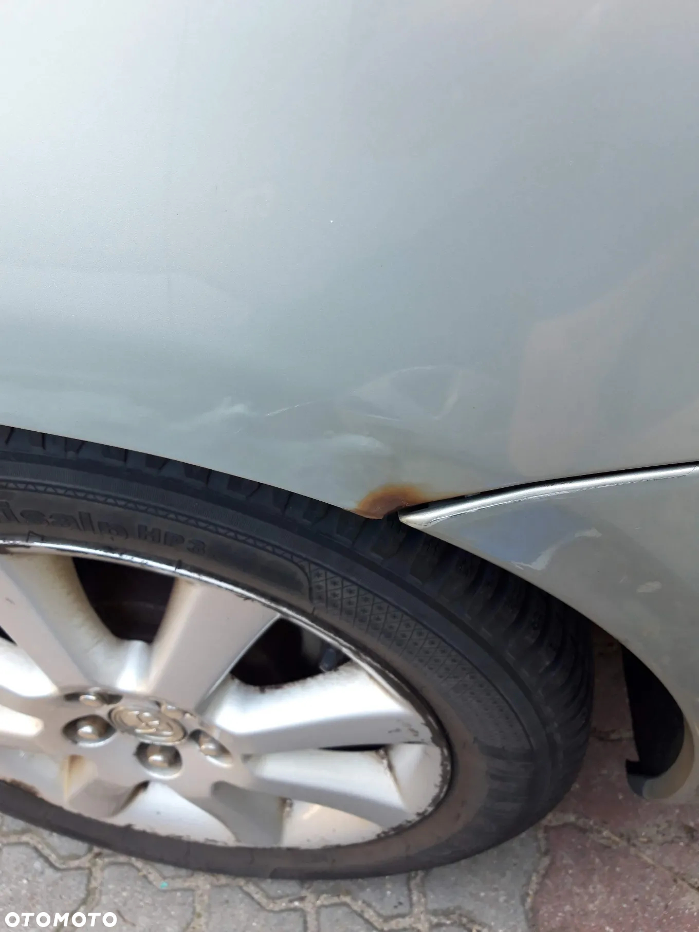 Toyota Avensis 2.0 VVT-i Sol Plus - 12