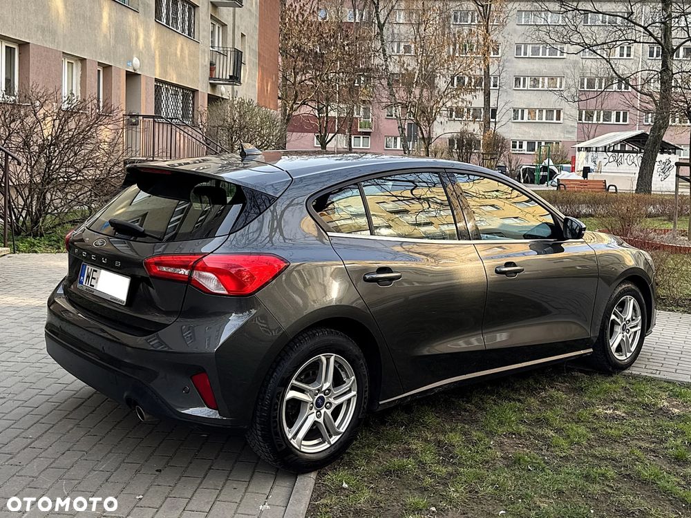 Ford Focus 1.0 EcoBoost Trend Edition - 35