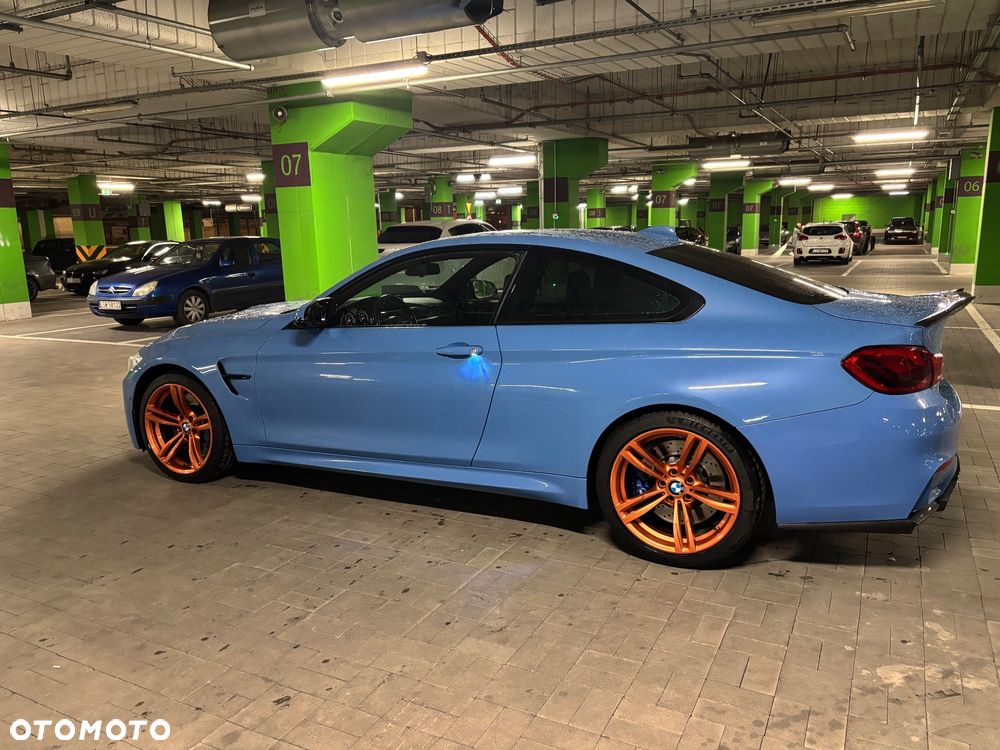 BMW M4 - 4