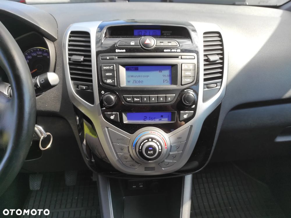 Hyundai ix20 1.6 blue Style - 13